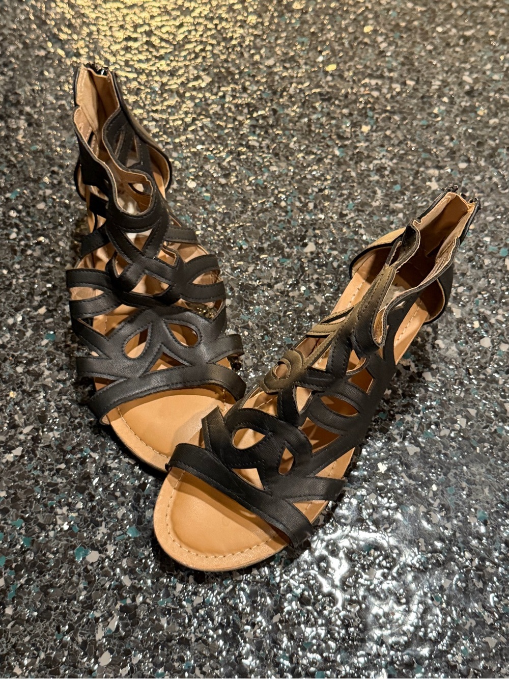 Esprit Women's Charlotte Gladiator Sandals Black & Tan Size 6.5M